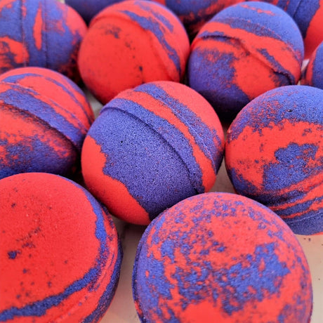 Extra Large Swirl Bath Bomb - Blackberry and Strawberry - Dusty Blend